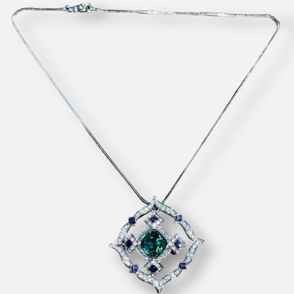 Nolan Miller Glamour Collection Melrose Avenue Rhinestone Pendant  Necklace - Picture 3 of 4